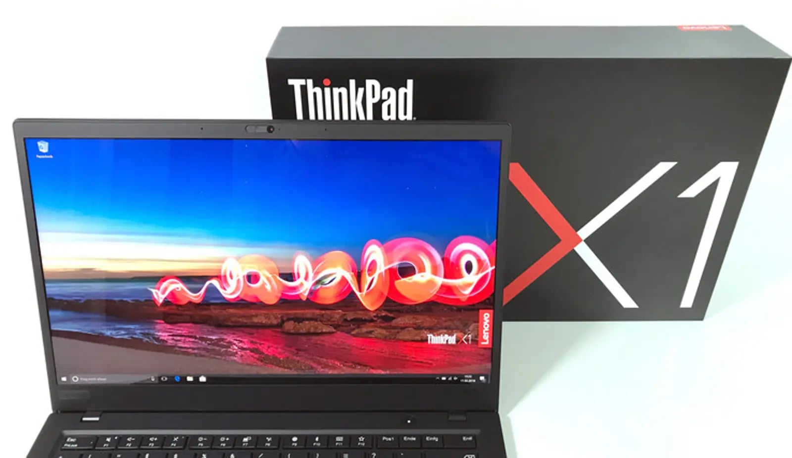 Lenovo X1 Carbon Gen 6 — 1