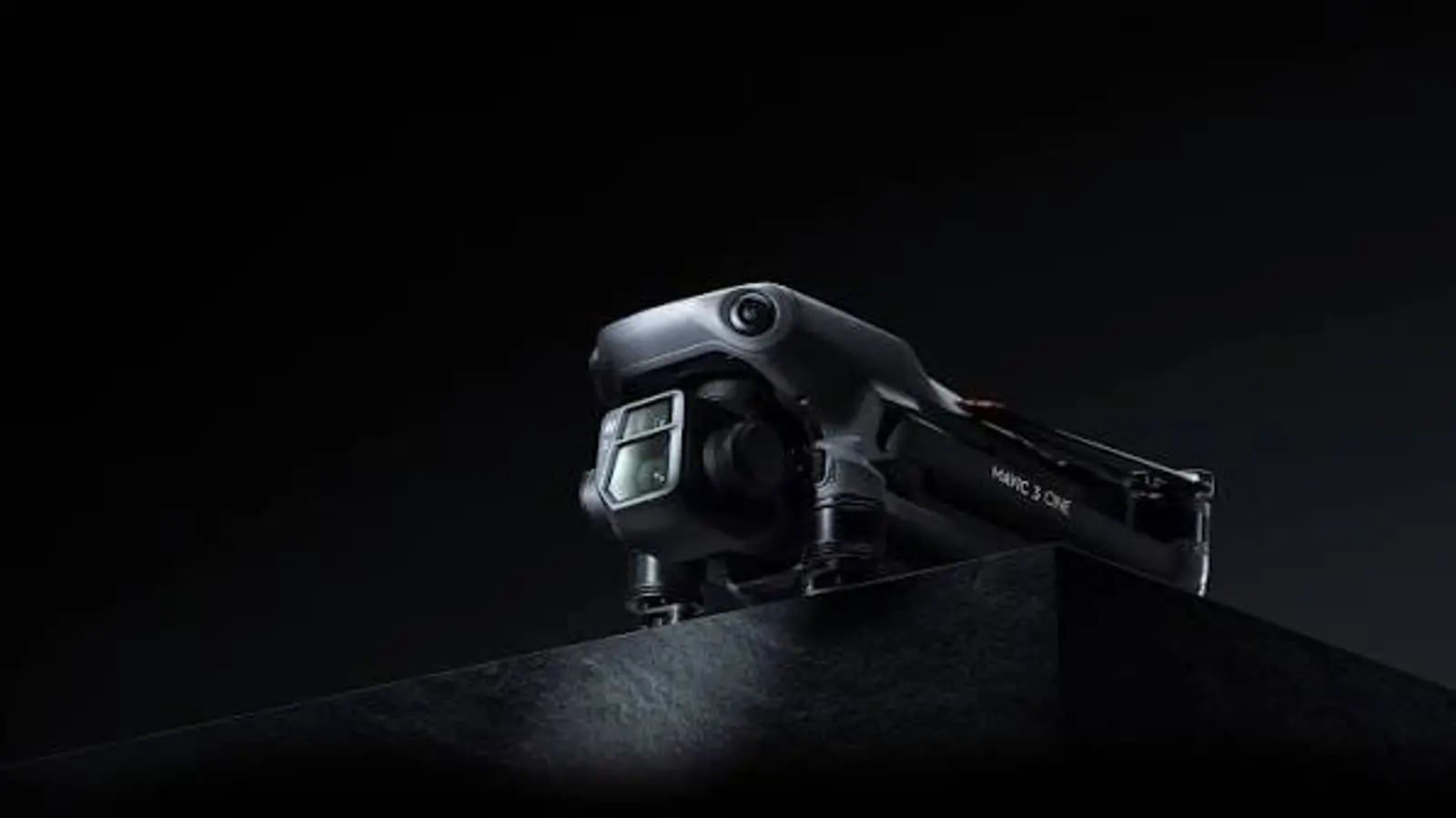 Dji mavic 3 pro — 1